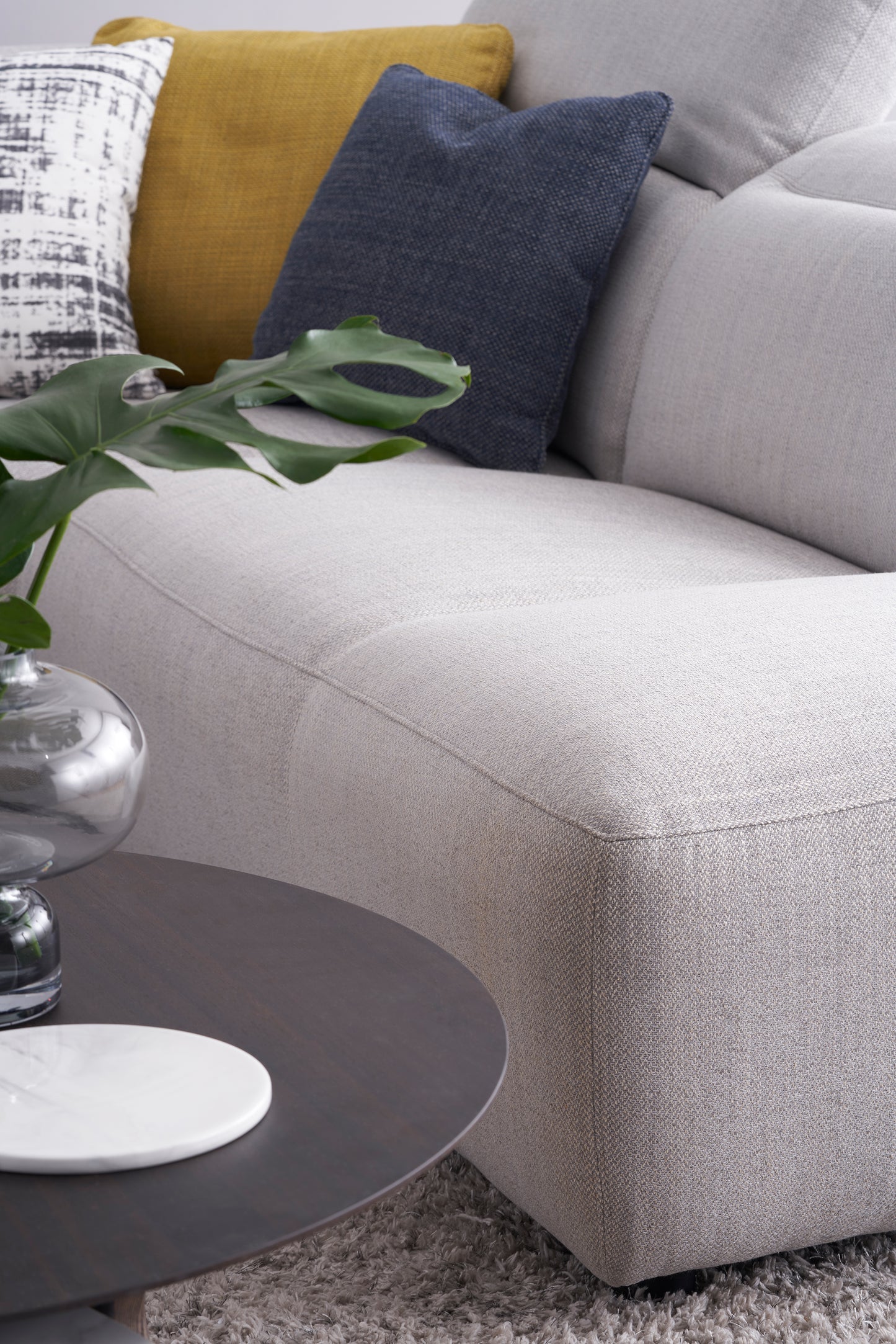 Calm 2.5-Seater Recliner Sofa in Leather or Fabric - Custom Order