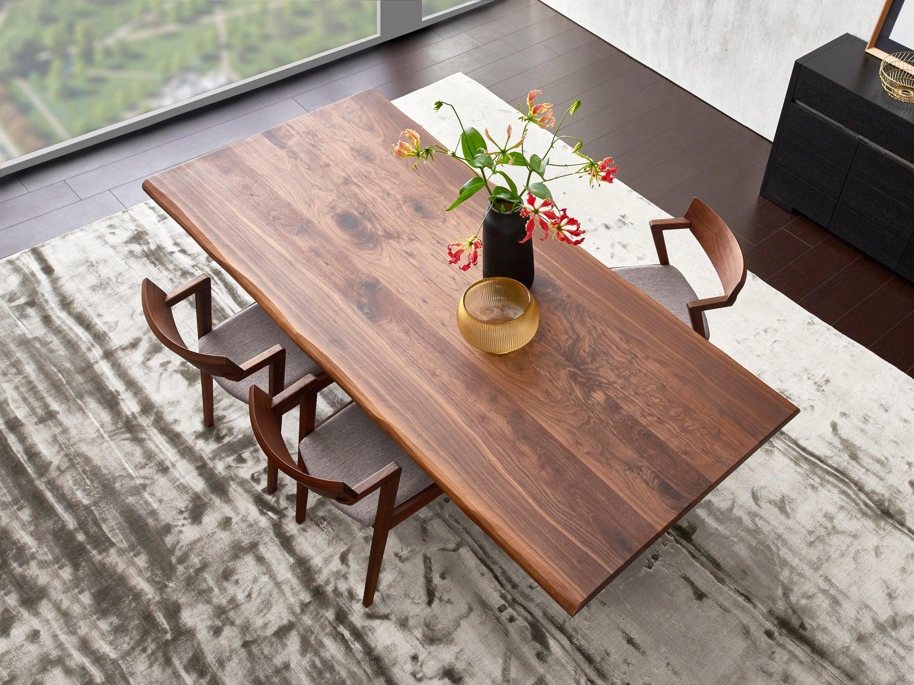 Choosing The Right Dining Table For Your Home - HomesToLife